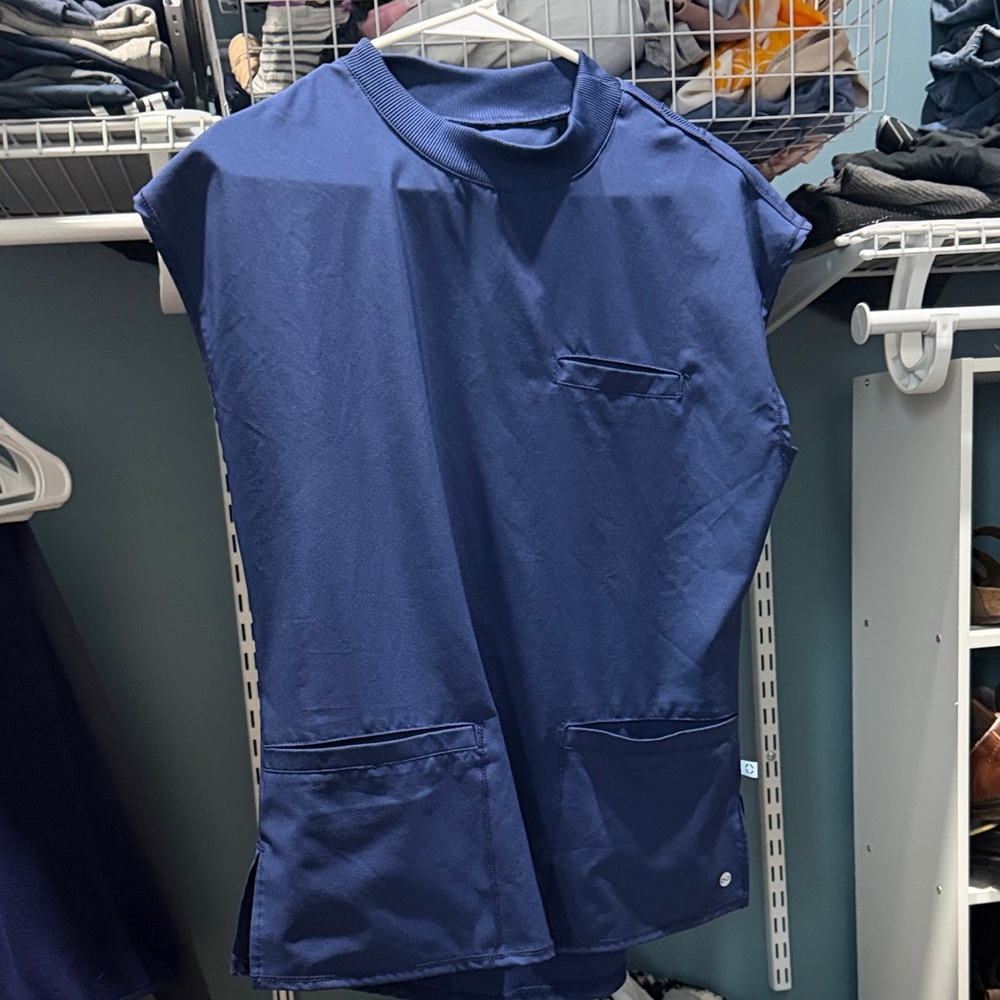 Cherokee Infinity Navy Blue Medical Top